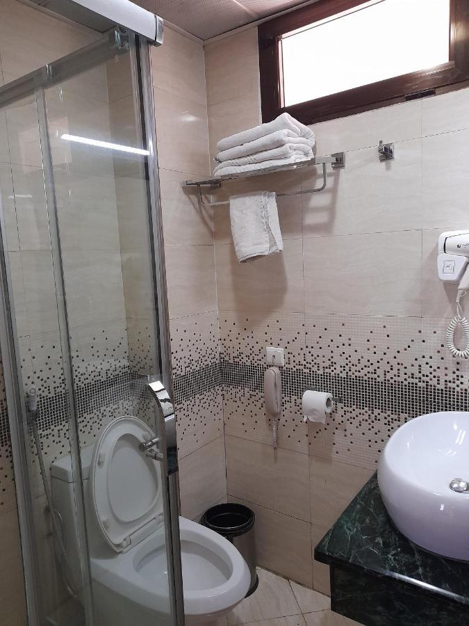 Rahnile Hotel Μπαχρ-Νταρ Εξωτερικό φωτογραφία
