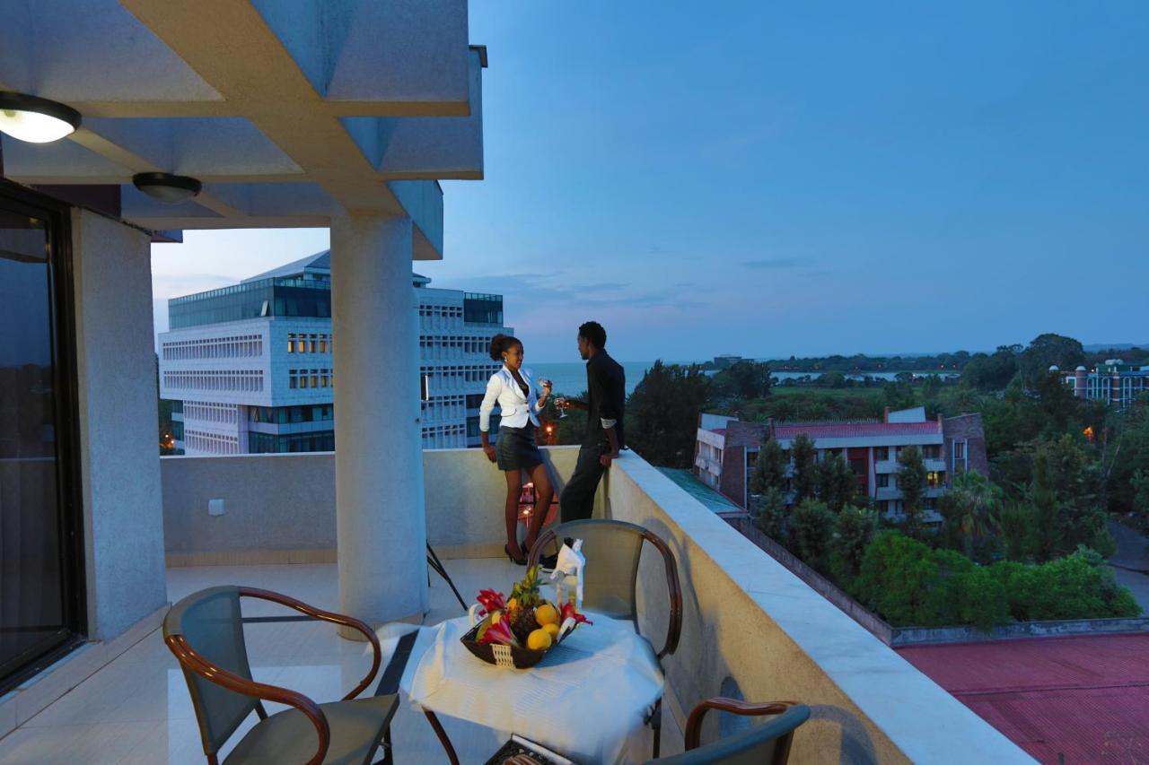 Rahnile Hotel Μπαχρ-Νταρ Εξωτερικό φωτογραφία
