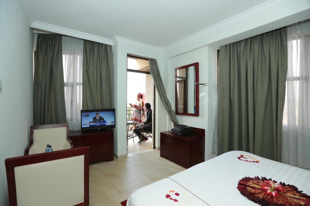 Rahnile Hotel Μπαχρ-Νταρ Εξωτερικό φωτογραφία