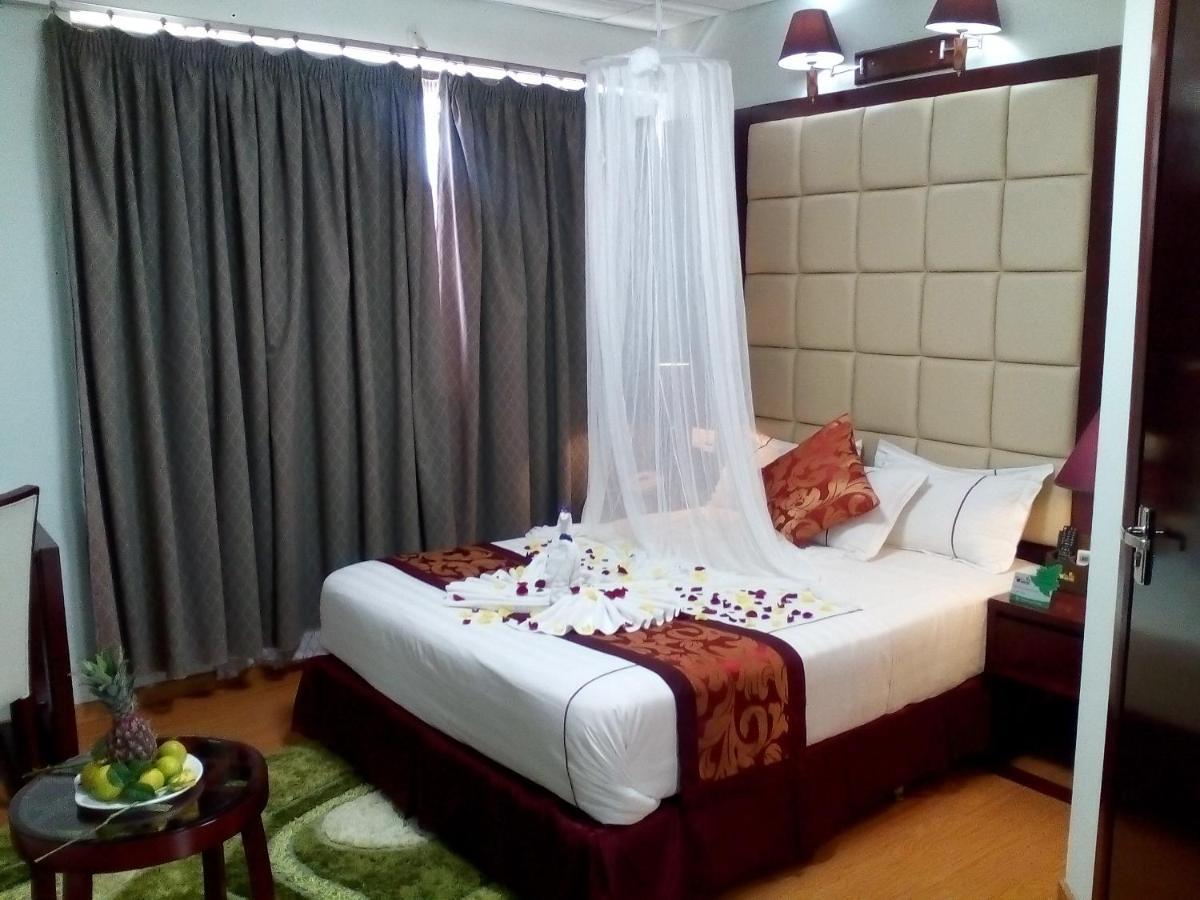 Rahnile Hotel Μπαχρ-Νταρ Εξωτερικό φωτογραφία
