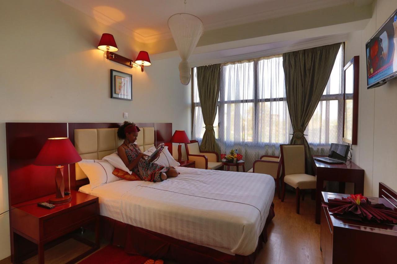 Rahnile Hotel Μπαχρ-Νταρ Εξωτερικό φωτογραφία