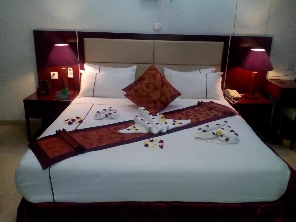 Rahnile Hotel Μπαχρ-Νταρ Εξωτερικό φωτογραφία